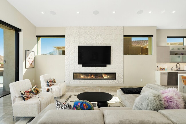 Building Photo - 48832 Cassia Pl