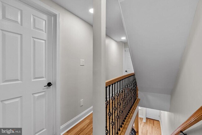 Building Photo - 2625 Ellsworth St