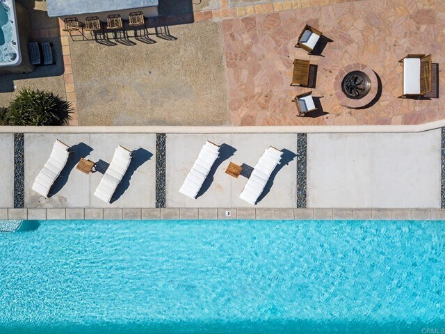 Building Photo - 2122 Rams Hill Dr