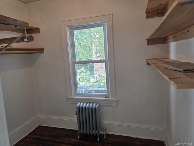 Building Photo - 420 Bedford Ave