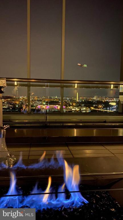 Building Photo - 1111 19th St N