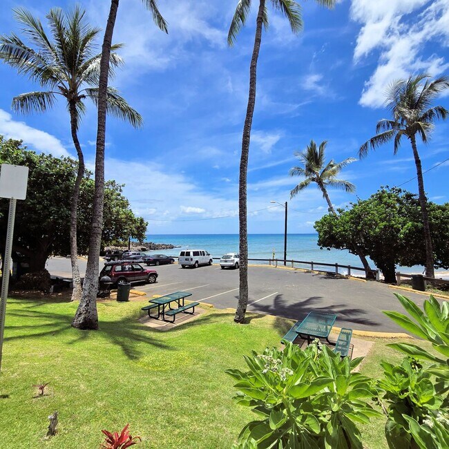 Building Photo - 2135 S Kihei Rd