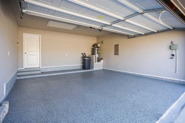 Building Photo - 123 Finley St