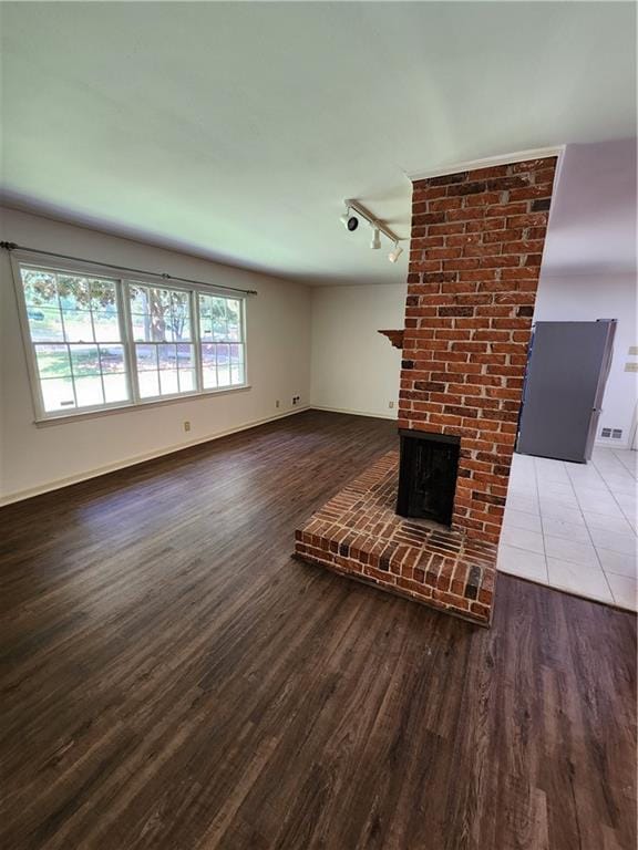 Building Photo - 2755 Beverly Hills Dr