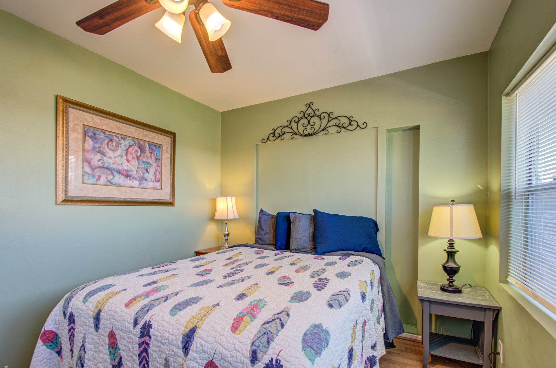 Building Photo - 326 N 12th St