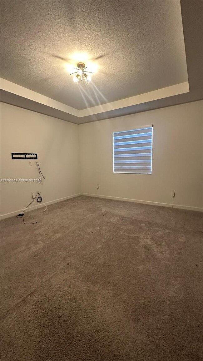 Building Photo - 3423 W 110th St