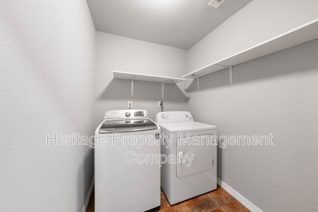 Building Photo - 8778 Serene Ridge Dr