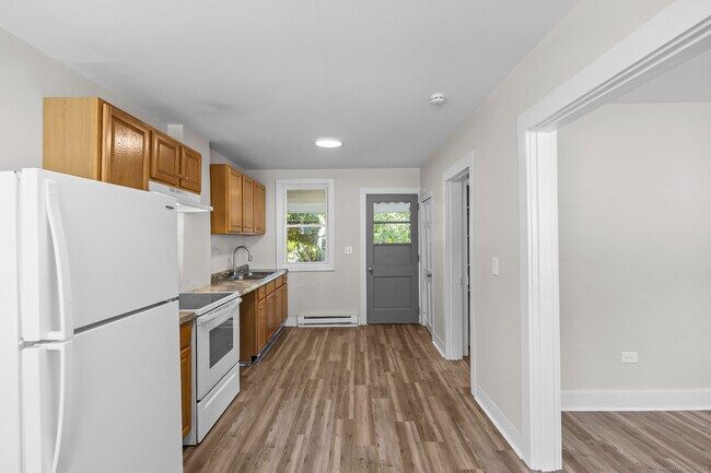 Building Photo - 61 Boys Ave