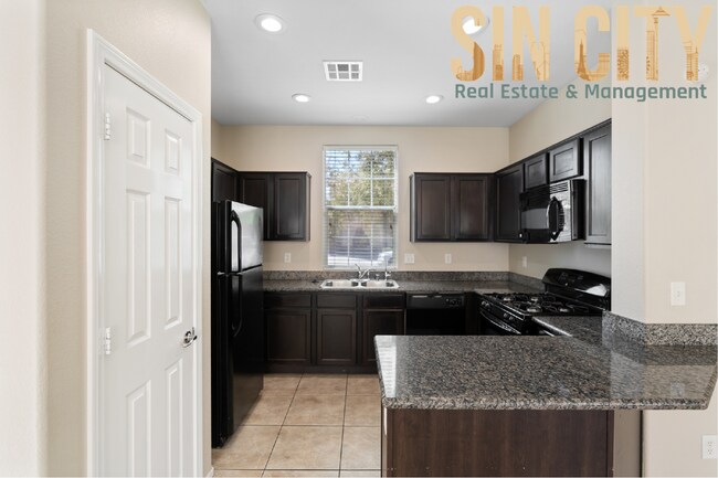 Building Photo - 5328 Brazelton St