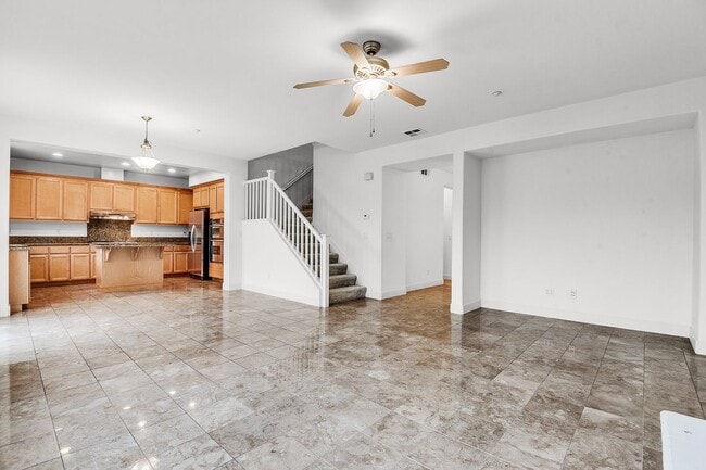 Building Photo - Magnificent home in San Bruno