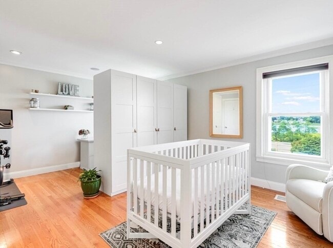 Building Photo - 166 Quincy Shore Dr