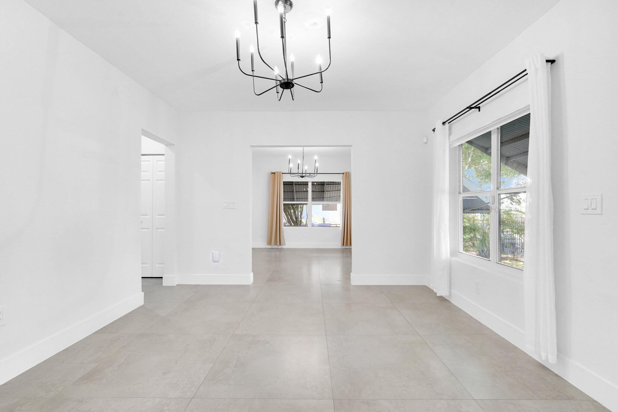 Building Photo - 52 NW 47th Ter