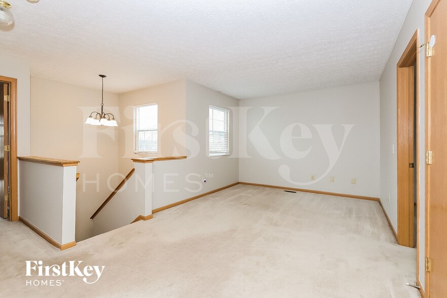 Building Photo - 3053 Kings Realm Ave