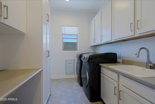 Building Photo - 5614 W St Moritz Ln