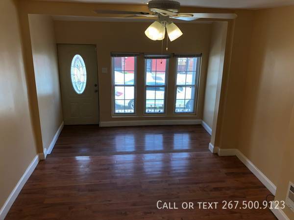 Building Photo - 428 Wiota St