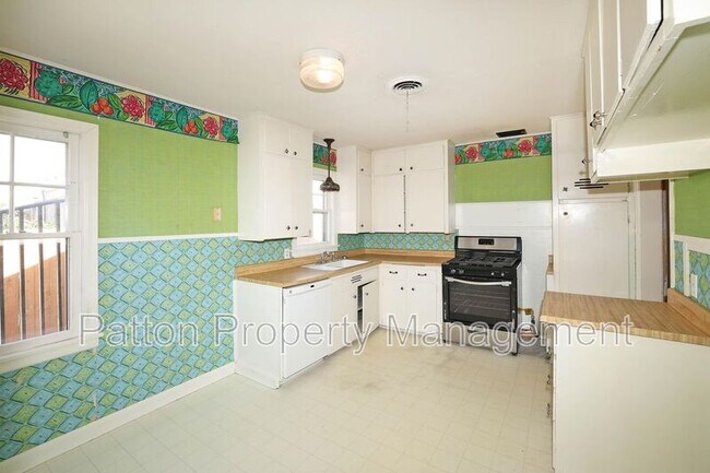 Building Photo - 1528 S Lipscomb St