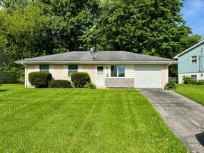 Building Photo - 2342 Buckeye Cir