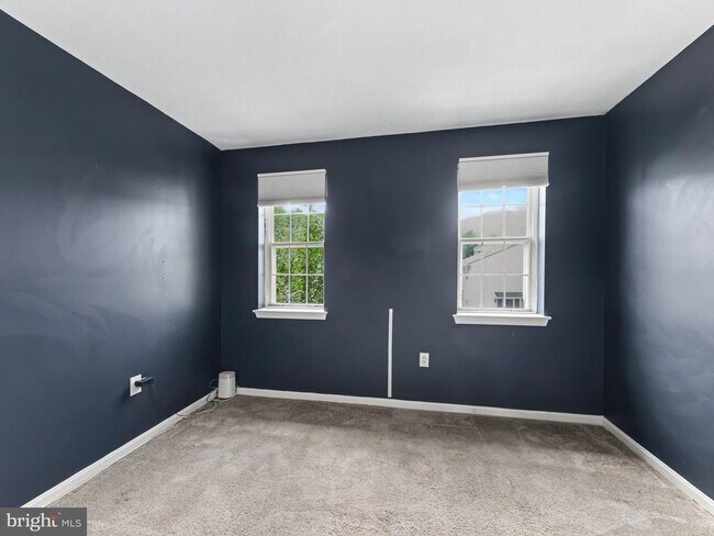 Building Photo - 13849 Constitution Ct