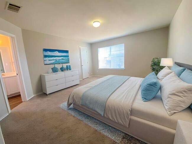 Building Photo - 119 Peppergrass Cove