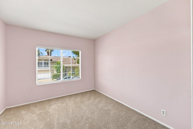 Building Photo - 556 Myrtle Ct