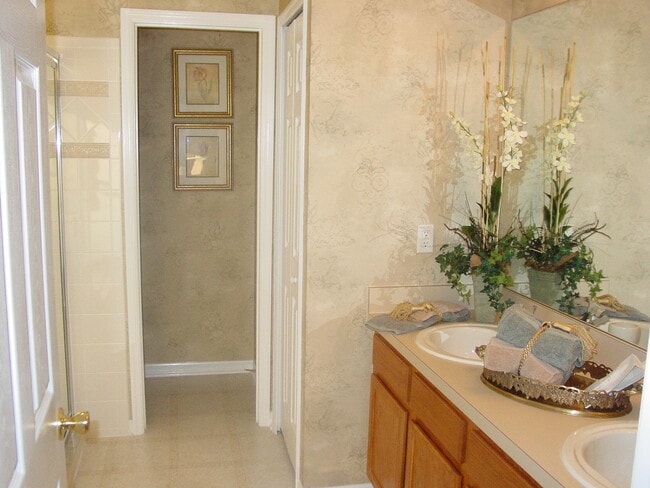 Building Photo - 2512 Egmont Key Way