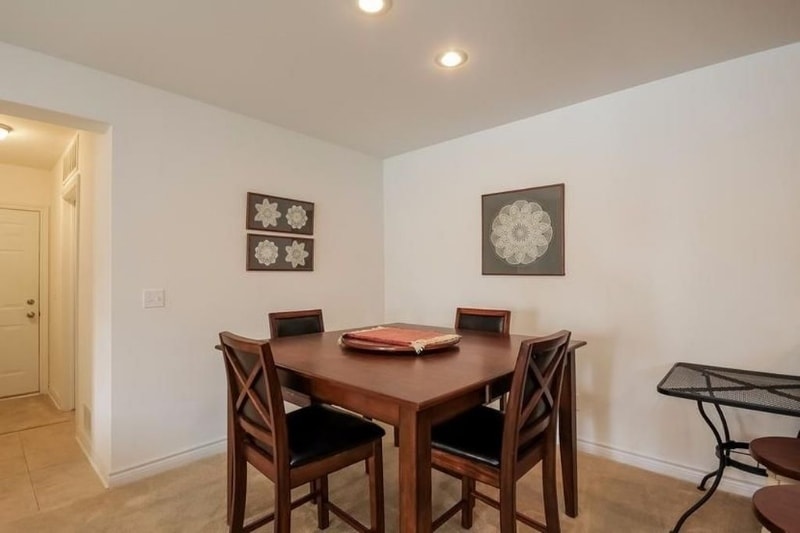 Building Photo - 3370 Endsleigh Ln