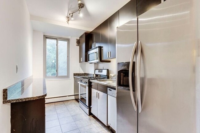 Building Photo - 4200 Cathedral Ave NW