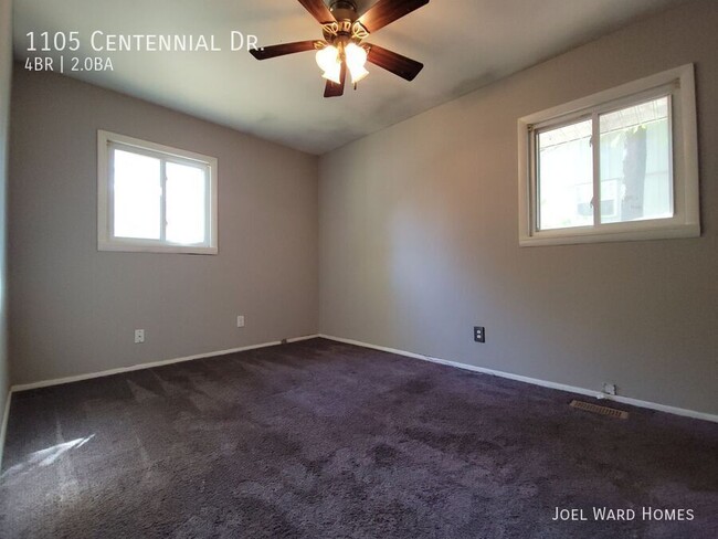 Building Photo - Fully-Fenced Home with Updates Throughout!