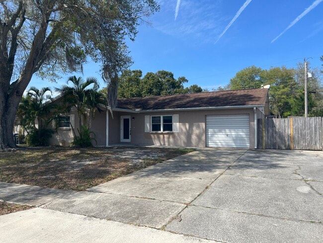 Building Photo - 3880 Essex St