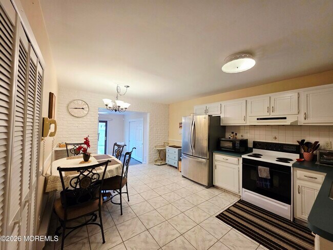 Building Photo - 37 Piazza San Paola