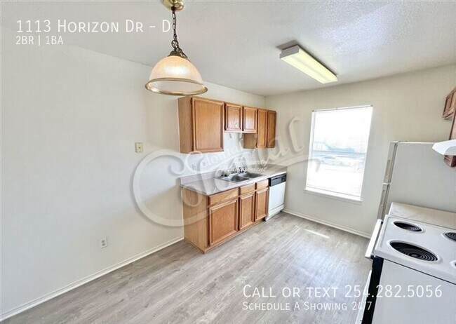 Building Photo - 1113 Horizon Dr