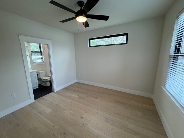 Building Photo - 1101 1/2 Fiesta St