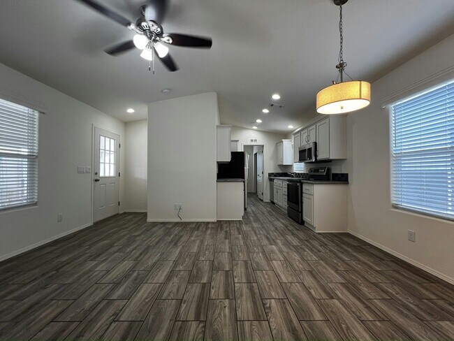 Building Photo - 8866 E Baseline Rd