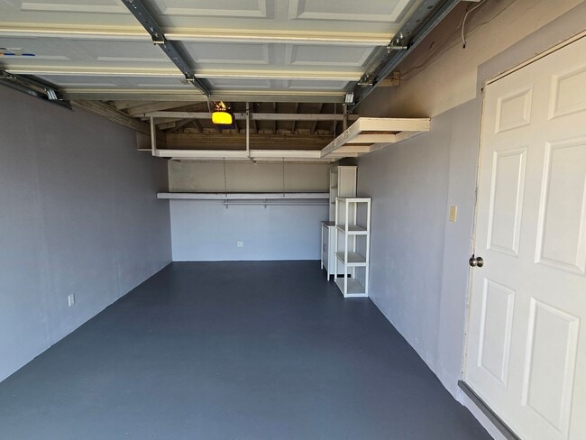 Building Photo - 1013-1013 12th St