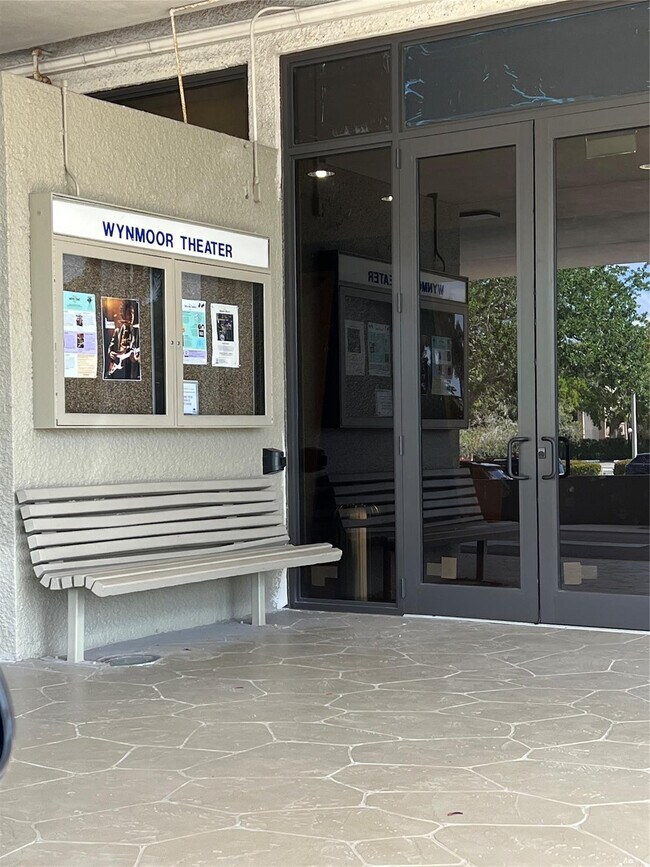 Building Photo - 4801 Martinique Pl