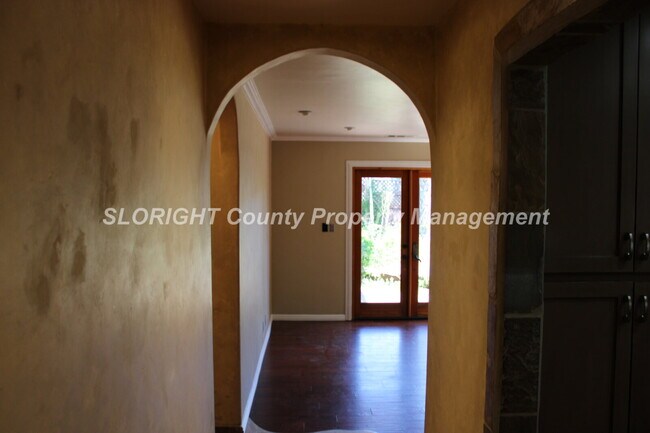 Building Photo - AVAILABLE AUGUST - Immaculate Spanish Style SLO Home - 3 Bedroom / 2 Bathroom