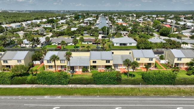 Building Photo - 2707 N Hwy A1A