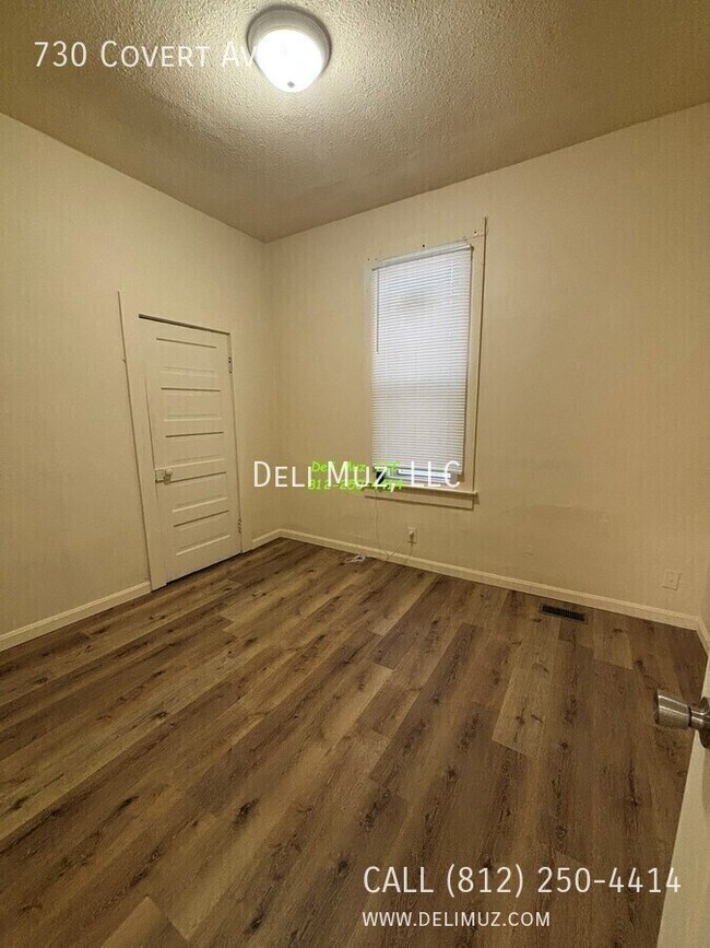 Building Photo - 730 Covert Ave