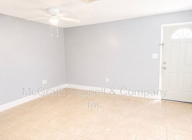 Building Photo - 7702 Chase Rd