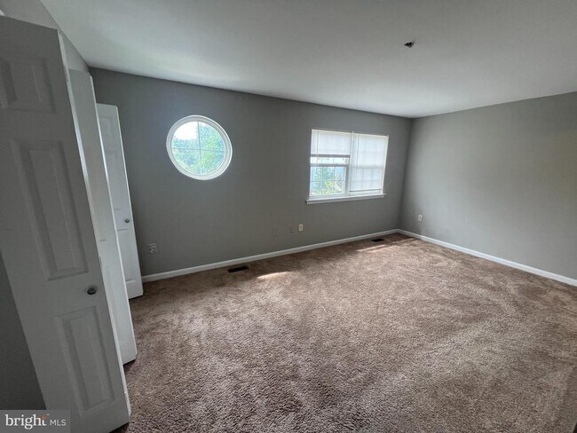 Building Photo - 11226 Hannah Way