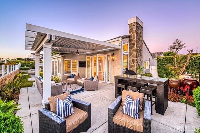 Building Photo - 33391 Periwinkle Dr