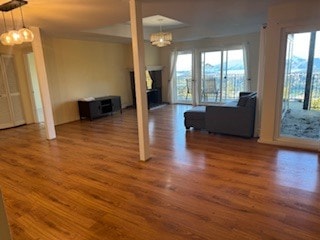 living/dining - 467 Crestmont Dr