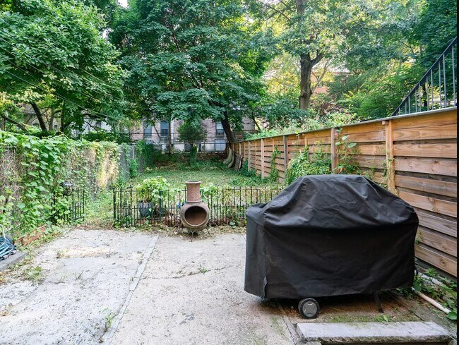 backyard - 572 Park Pl