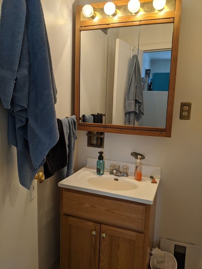 Building Photo - Jackson Street Homes