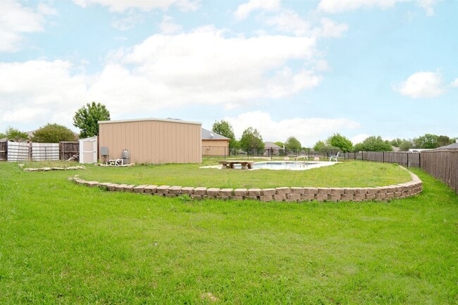 Building Photo - 115 Kenwick Ct