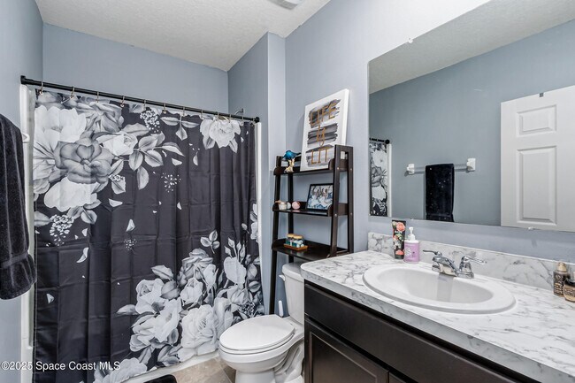 Building Photo - 6125 Orsino Ln