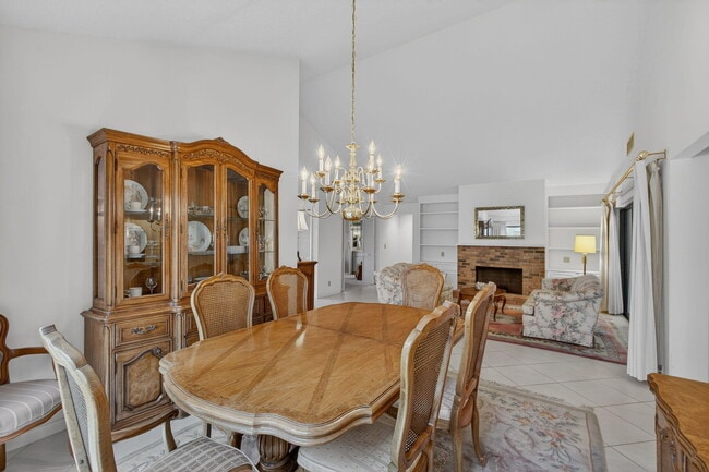 Building Photo - 17001 Freshwind Cir