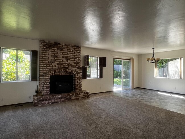 Building Photo - 2808 Harrison Ave