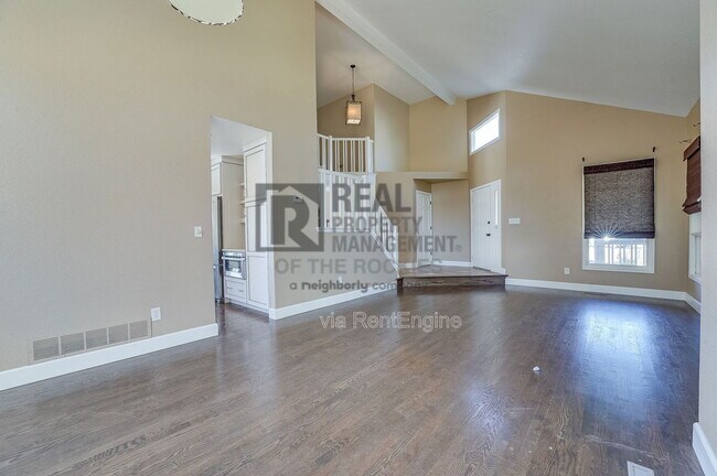 Building Photo - 5106 Saffron Ct