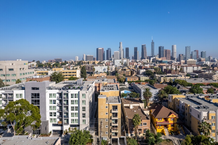 Aerial Photo - 442 S Lake St